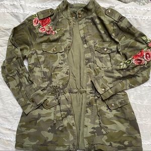 Knox Rose camo embroidered utility jacket XXL